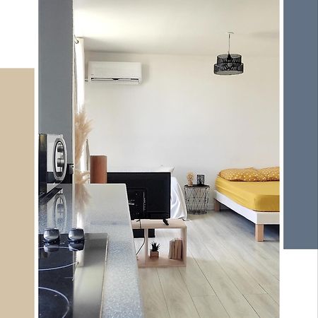 ポワンタピートルCharmant Studio Idealement Situe A La Marina Du Gosierアパートメント エクステリア 写真